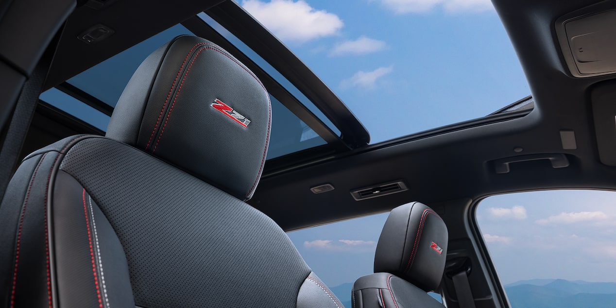 Interior view of the panoramic sunroof of the 2025 Chevrolet Traverse SUV.