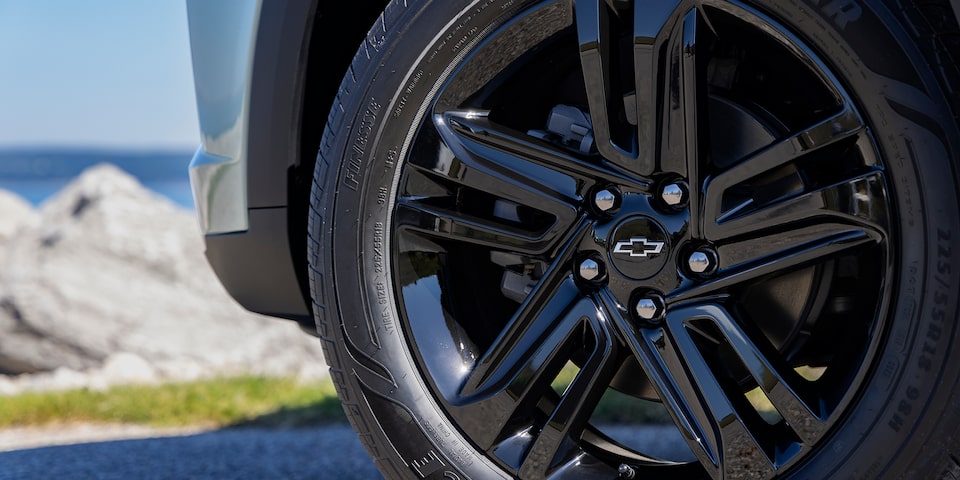 2025 Chevrolet Trax ACTIV 18-inch wheel close-up.