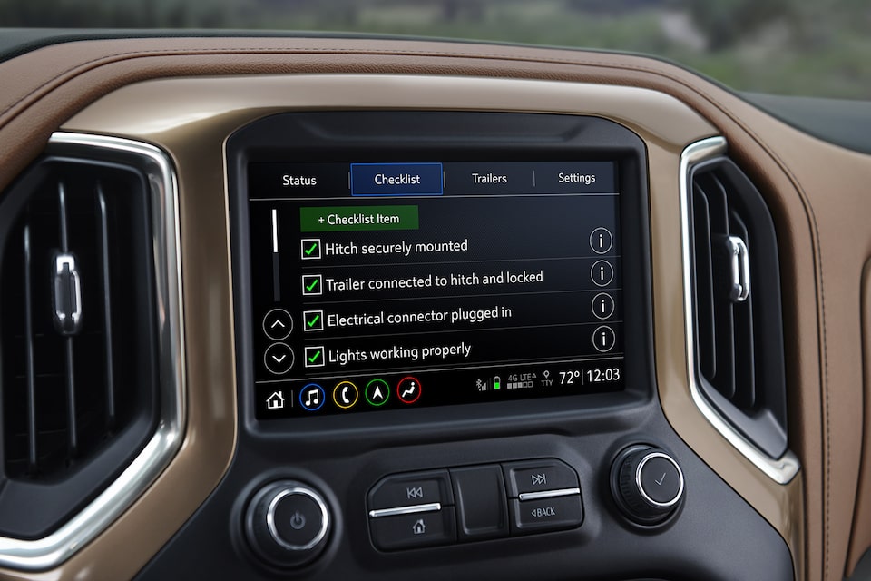 2019 Silverado In-Vehicle Trailering System: Predeparture Checklist Screen.