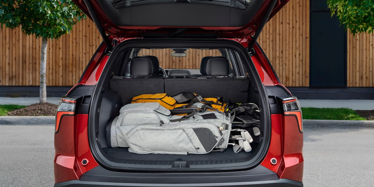 Back view of the 2026 Chevrolet Equinox with the trunk hatch open.