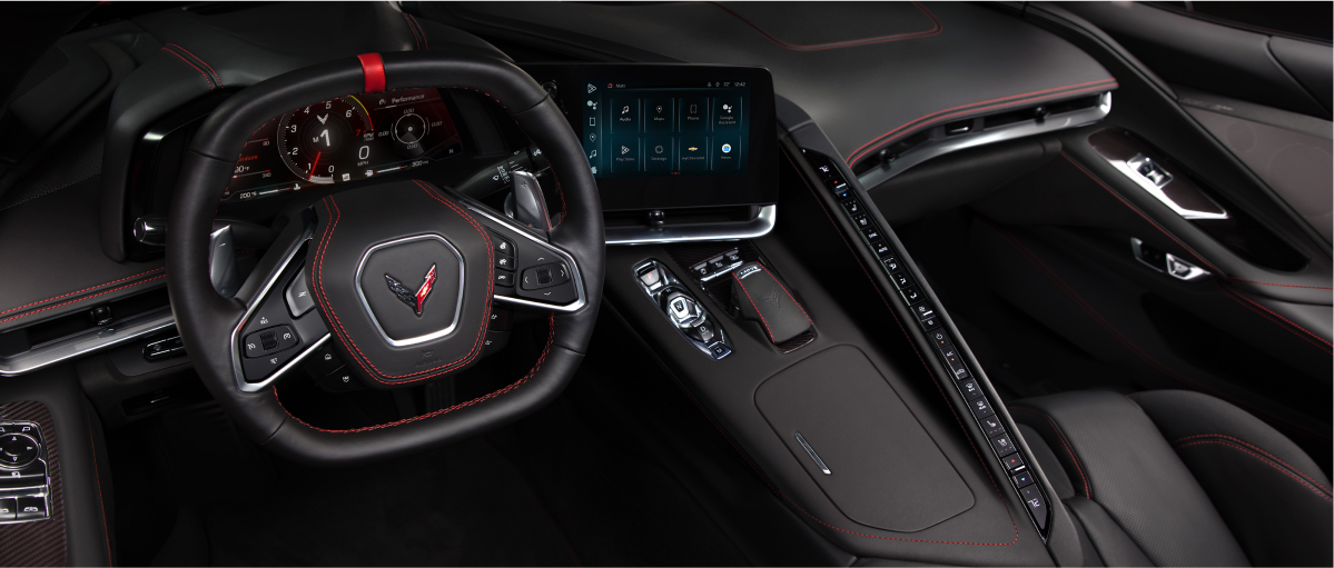 Le superbe habitacle côté conducteur de la Chevrolet Corvette Stingray 2025.