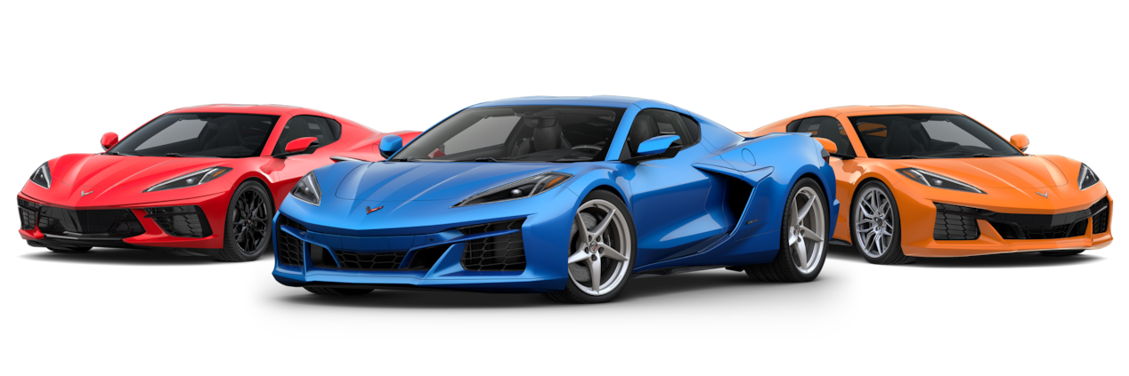 Trois Chevrolet Corvette Stingray 2025 stationnées les unes à côté des autres.
