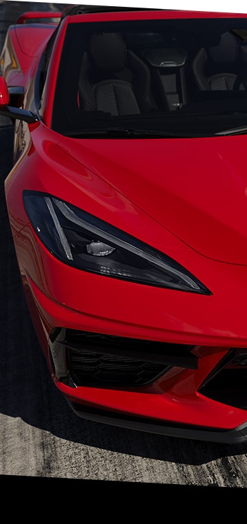 Gros plan du phare de la Corvette Stingray 2025