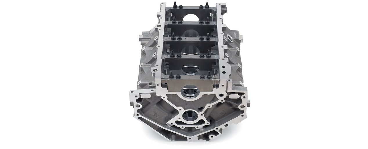 cp-2017-site-components-ls-lt-lsx-production-cylinder-blocks-image-02-04.jpg