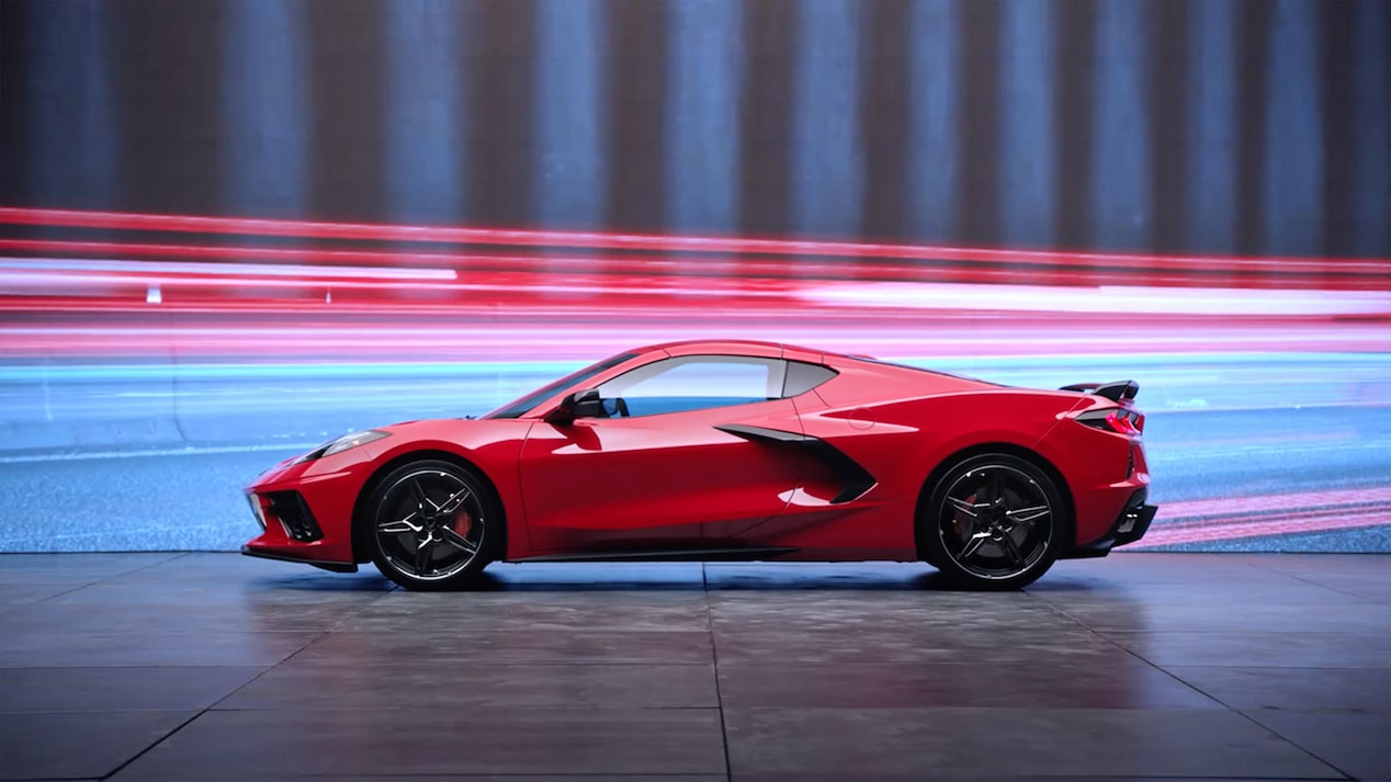 Paused image of the Corvette Stingray for the driver modes Corvette Academy video