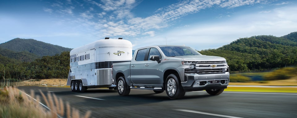 2020 Silverado 1500 Pickup Truck Towing Front View