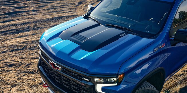 2023 Chevrolet Silverado ZR2 Truck Hood View