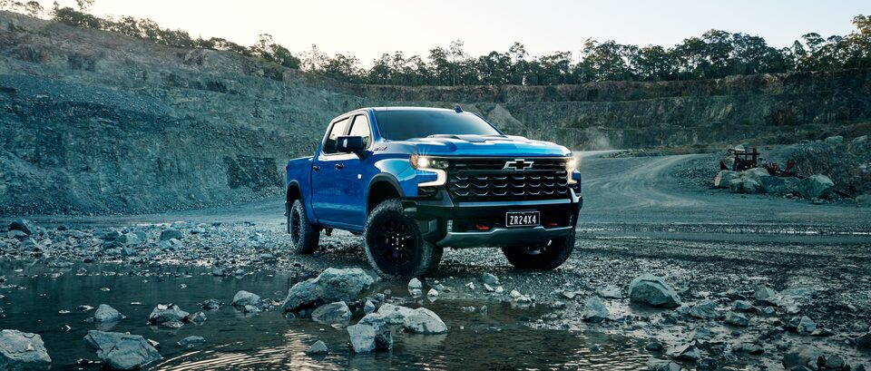 Chevrolet Silverado ZR2 Banner