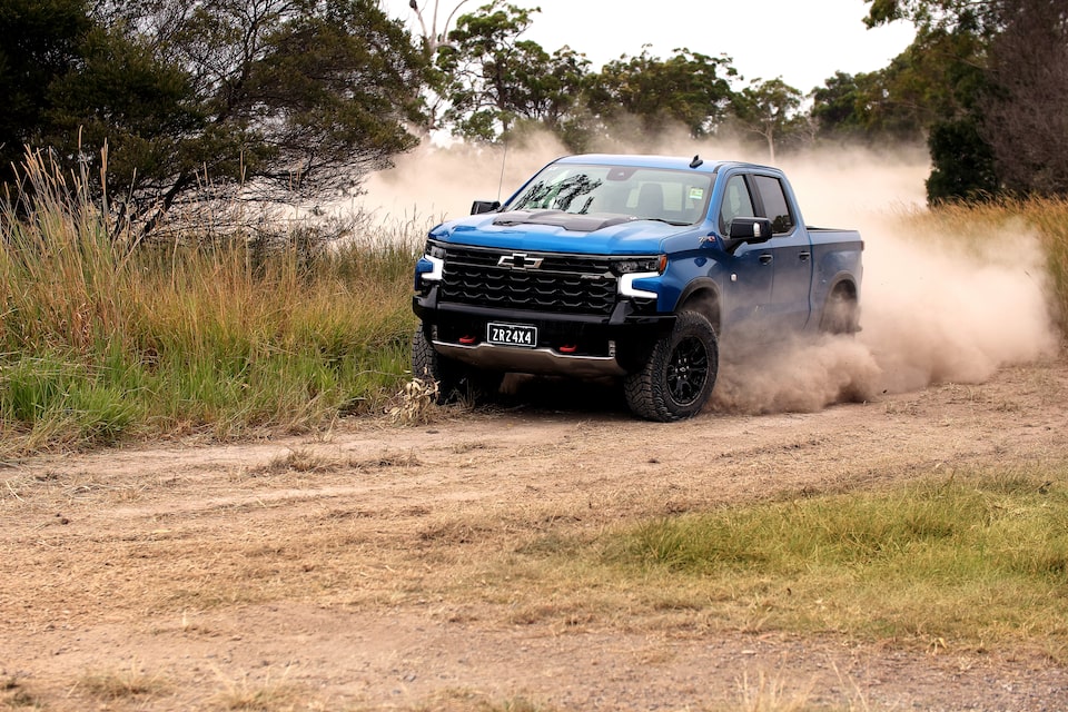 Chevrolet Silverado ZR2 Header