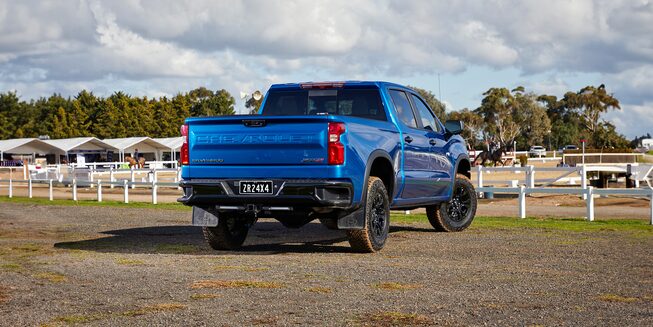 Chevrolet Silverado ZR2 2