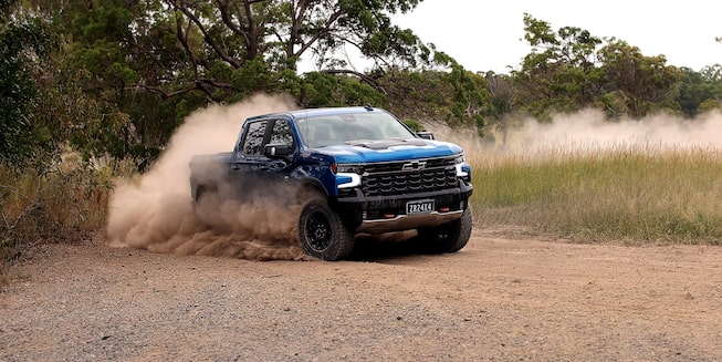 Chevrolet Silverado ZR2 6